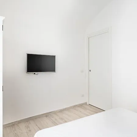 Amalfi White-Top Location Near Piazza Duomo! * Amalfi