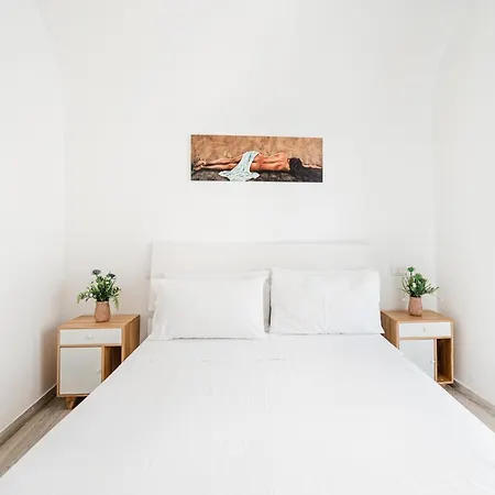 Amalfi White-Top Location Near Piazza Duomo! Daire Amalfi